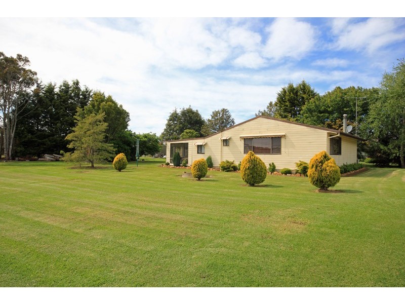 1014 Old Hume Highway, Alpine NSW 2575