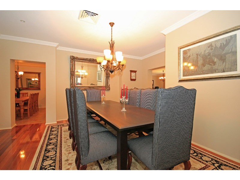 10 Bridgewater Boulevarde, Camden Park NSW 2570