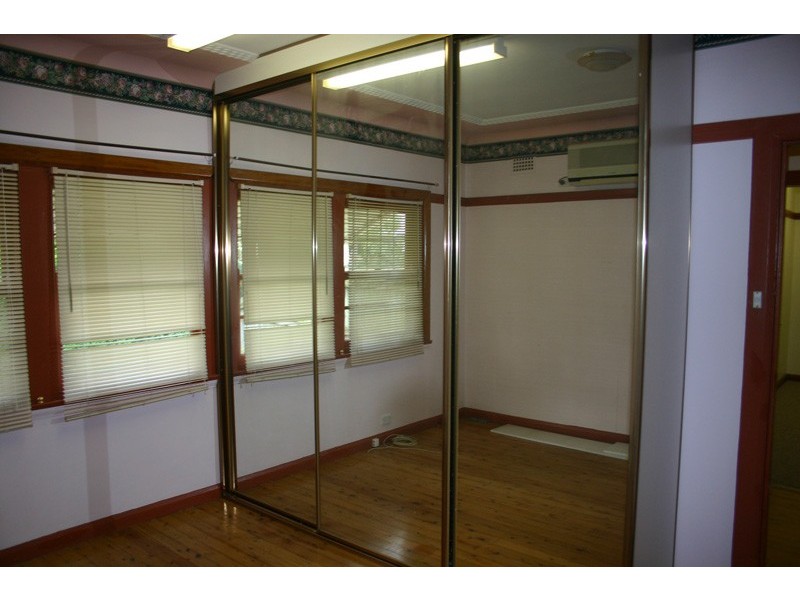 11 Edward, Camden NSW 2570