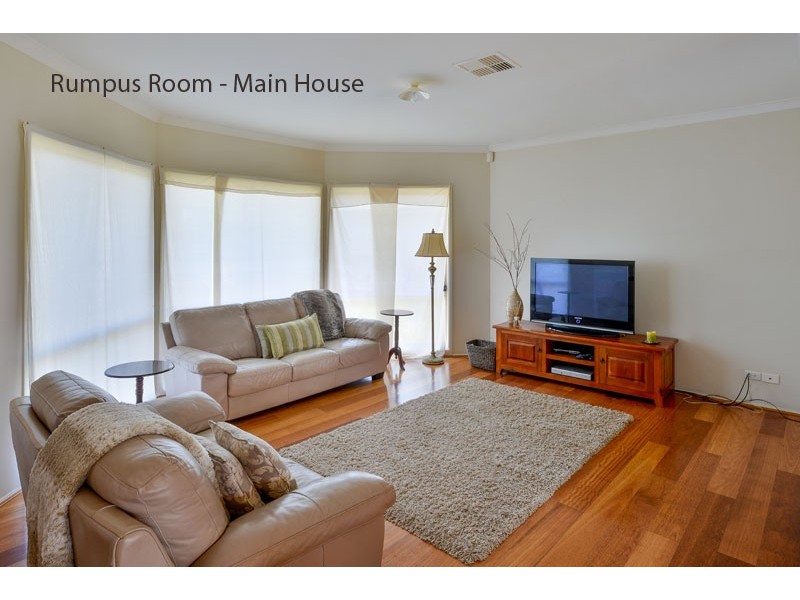 5  Nectarbrook Drive, Brownlow Hill NSW 2570