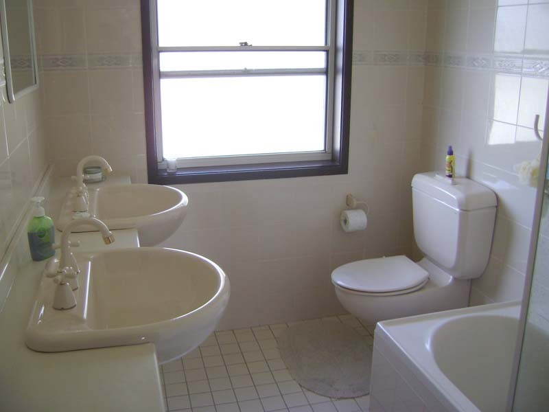 2/36 Macquarie Avenue, Camden NSW 2570