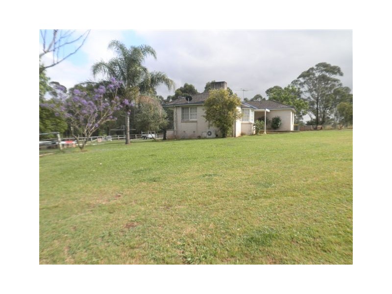 95 Colonel Pye Drive, Cobbitty NSW 2570