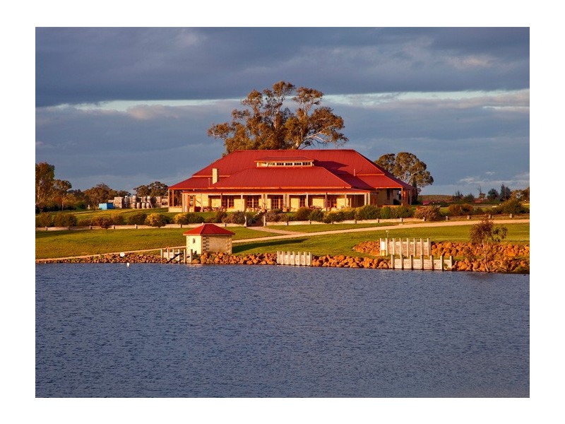 1 Sutton Grange Road, Bendigo VIC 3550