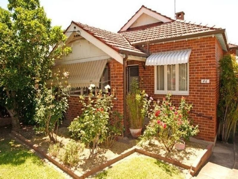 46 Menangle Rd, Camden NSW 2570