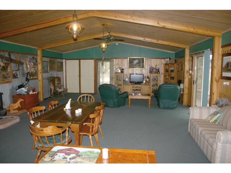 208 Narelle Lane, Greenwich Park NSW 2580