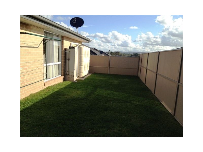 11 Dorset Street, Spring Farm NSW 2570