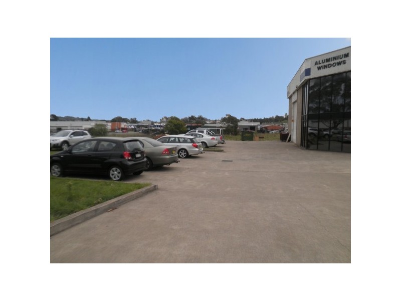 3 Watsford Road, Campbelltown NSW 2560