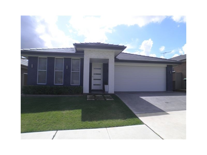 11 Dorset Street, Spring Farm NSW 2570