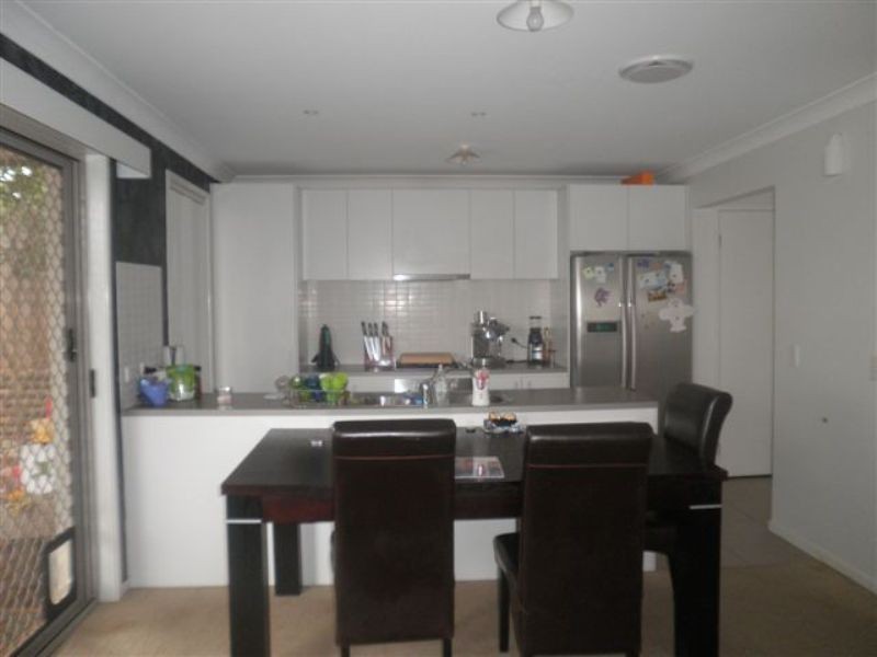 100 Minorca Circuit, Spring Farm NSW 2570