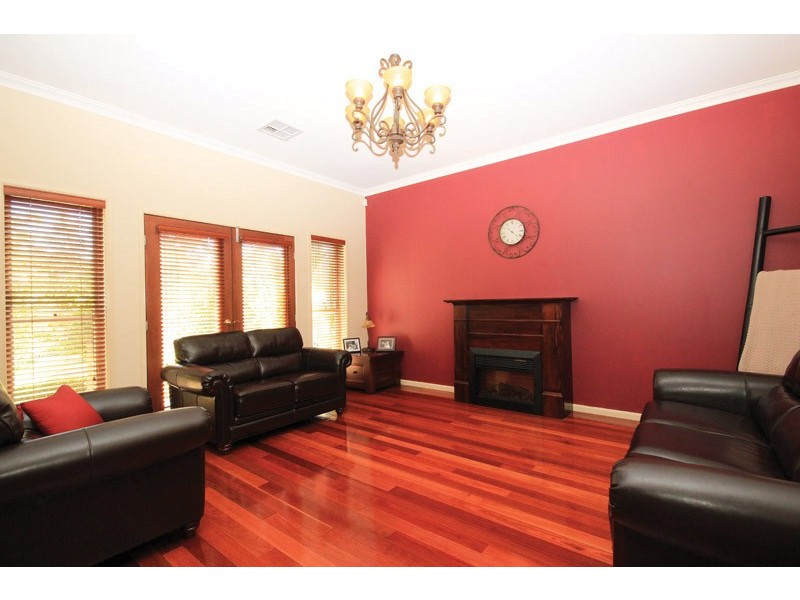 30 Park Way, Camden Park NSW 2570