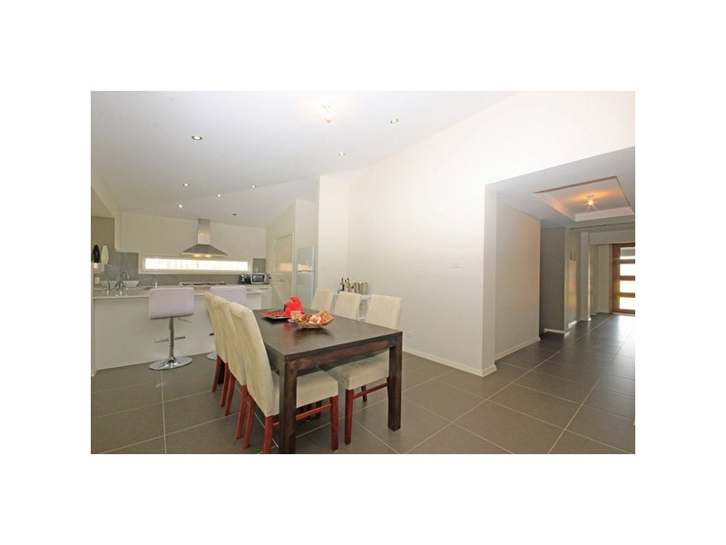 11 Rheinbergers Cicruit, Elderslie NSW 2570