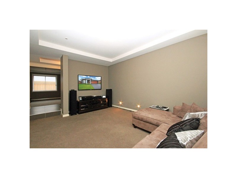 11 Rheinbergers Cicruit, Elderslie NSW 2570