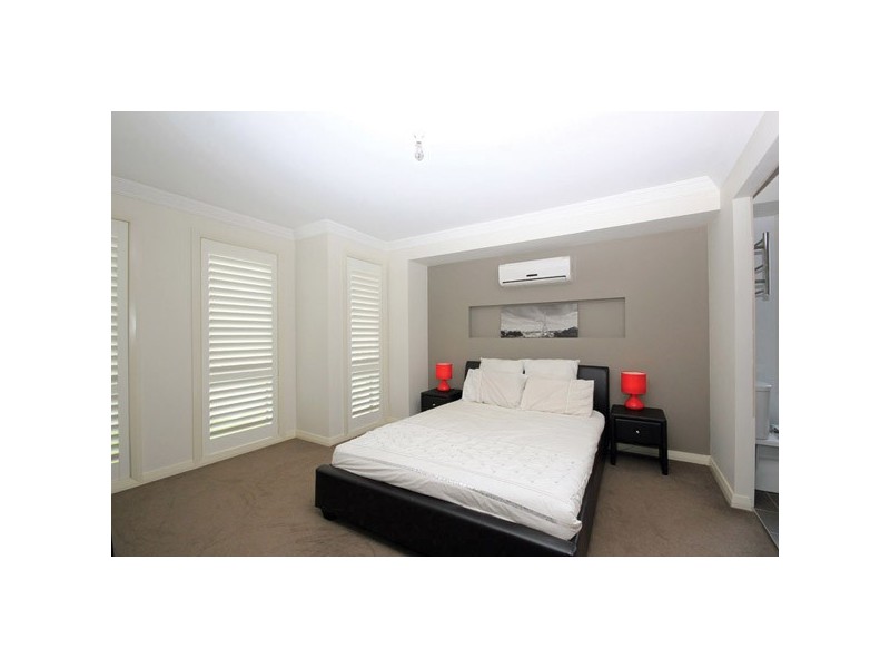 11 Rheinbergers Cicruit, Elderslie NSW 2570