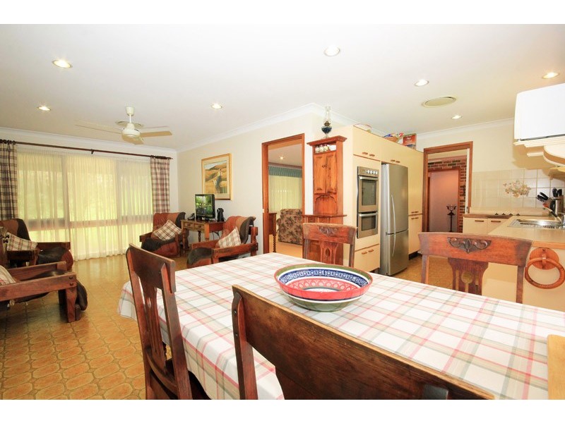 10 Centennial Lane, Ellis Lane NSW 2570