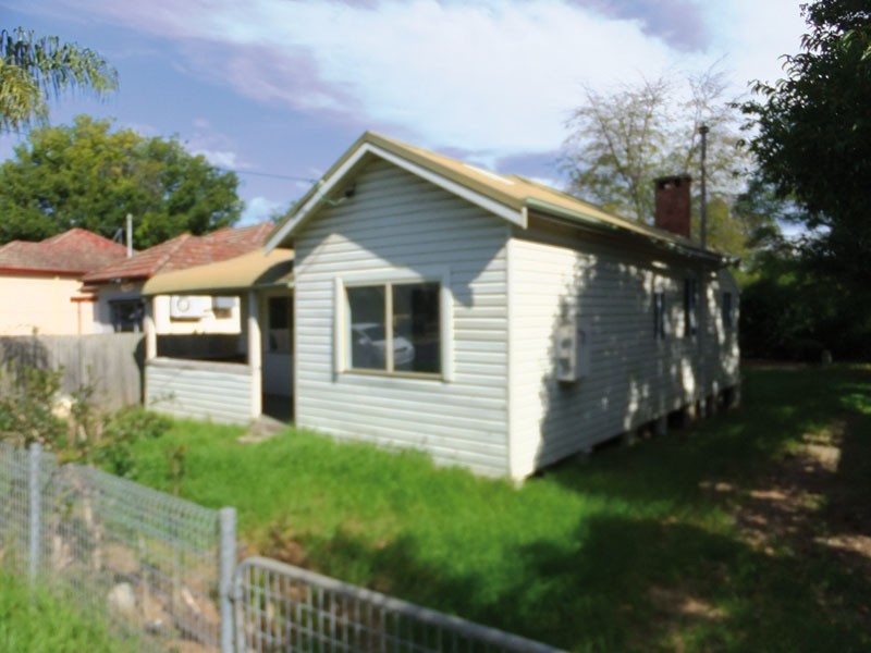 9 Edward Street, Camden NSW 2570
