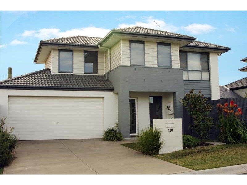 120 Minorca Circuit, Spring Farm NSW 2570