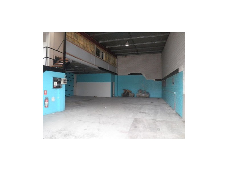 Unit 4/11 Lancaster street, Ingleburn NSW 2565