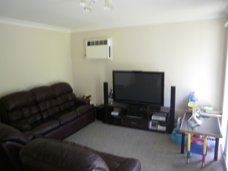 13 Thow Place, Currans Hill NSW 2567