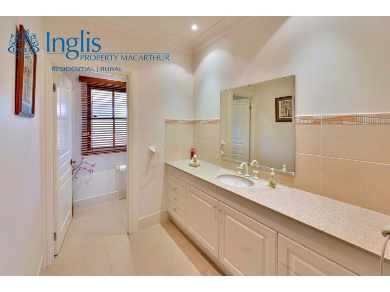 1 Willis Road, Grasmere NSW 2570