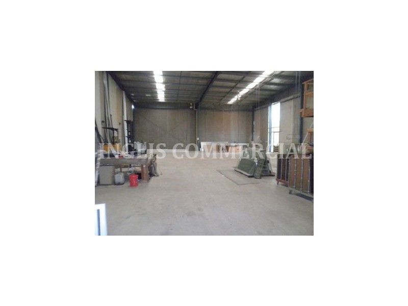 3 Watsford Road, Campbelltown NSW 2560