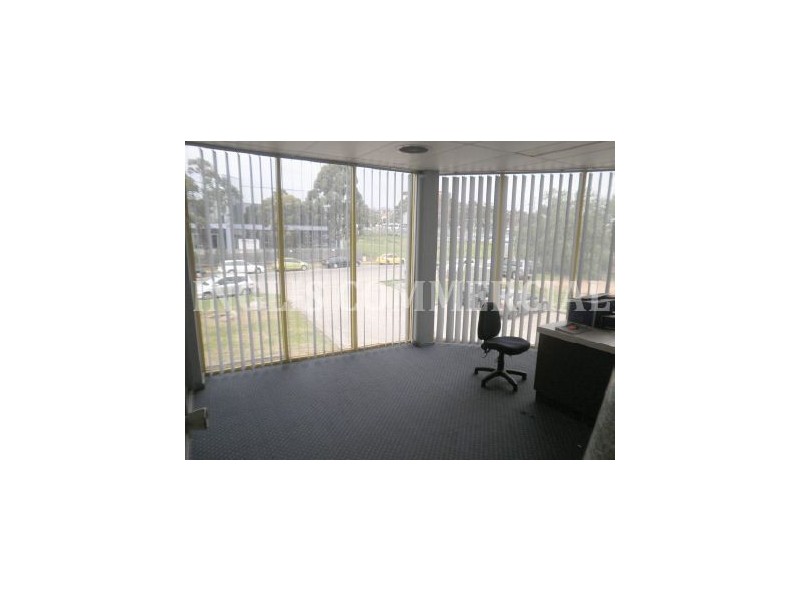 3 Watsford Road, Campbelltown NSW 2560