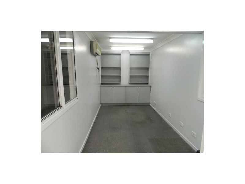 2/264-272 Hoxton Park Road, Prestons NSW 2170