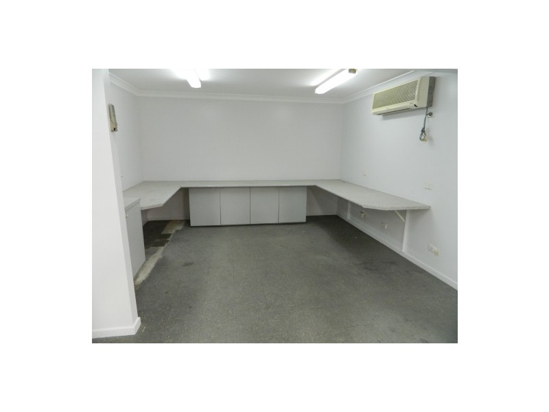 2/264-272 Hoxton Park Road, Prestons NSW 2170