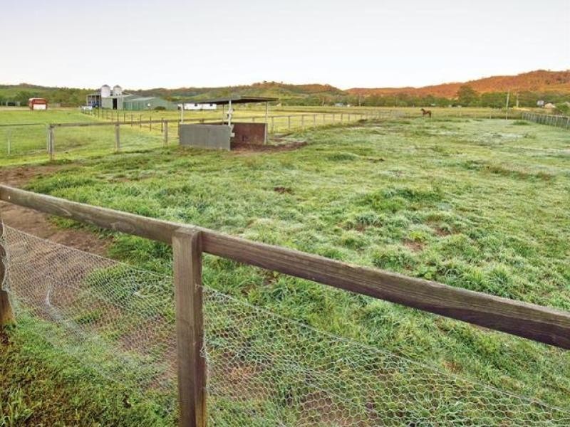 225 Spring Creek Road, Mount Hunter NSW 2570
