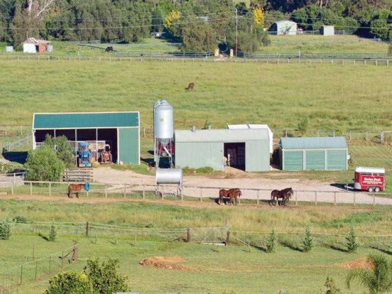 225 Spring Creek Road, Mount Hunter NSW 2570
