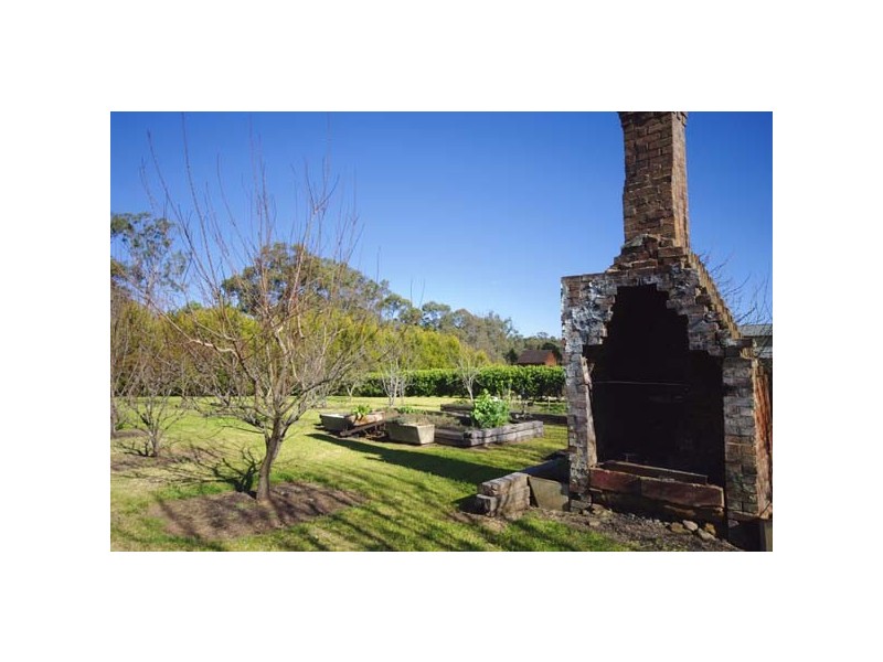 5 Lawson Road, Pheasants Nest NSW 2574