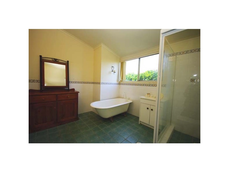 5 Lawson Road, Pheasants Nest NSW 2574