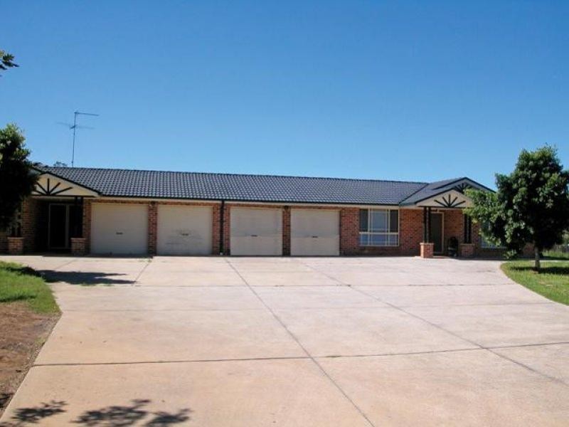 115  Sixth Ave, Austral NSW 2179