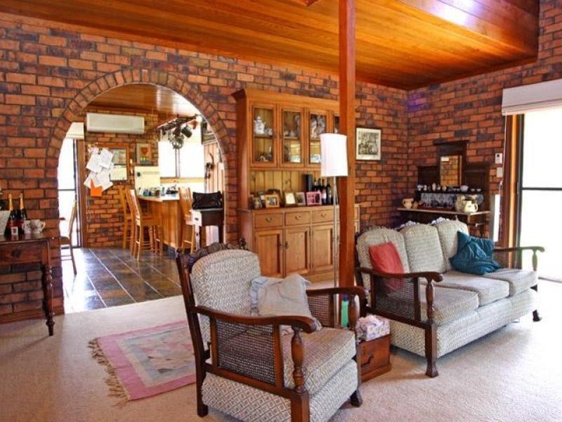 80 Wanawong Street, Belimbla Park NSW 2570