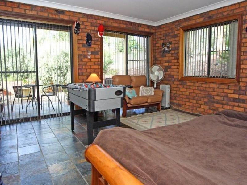 80 Wanawong Street, Belimbla Park NSW 2570