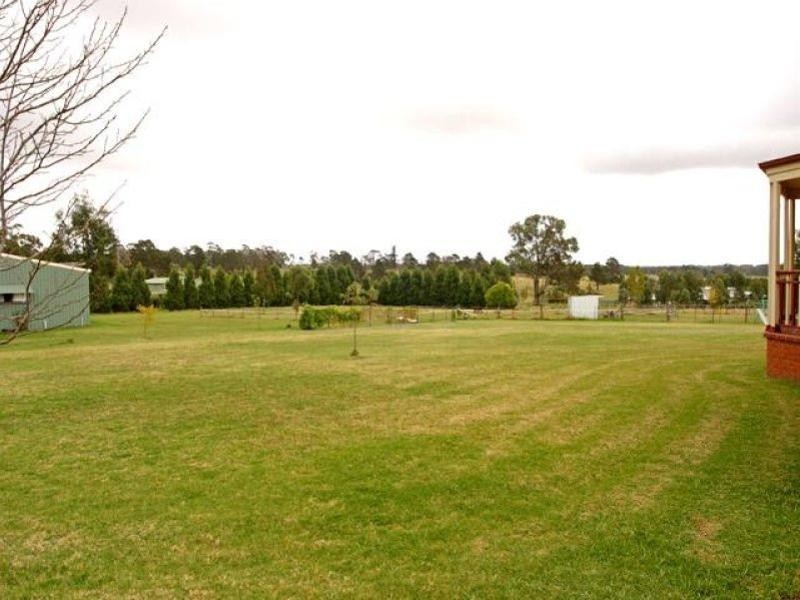 10 Ambervale Drive, Orangeville NSW 2570