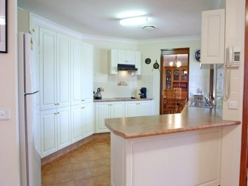 5 Aberfoyle Place, Grasmere NSW 2570