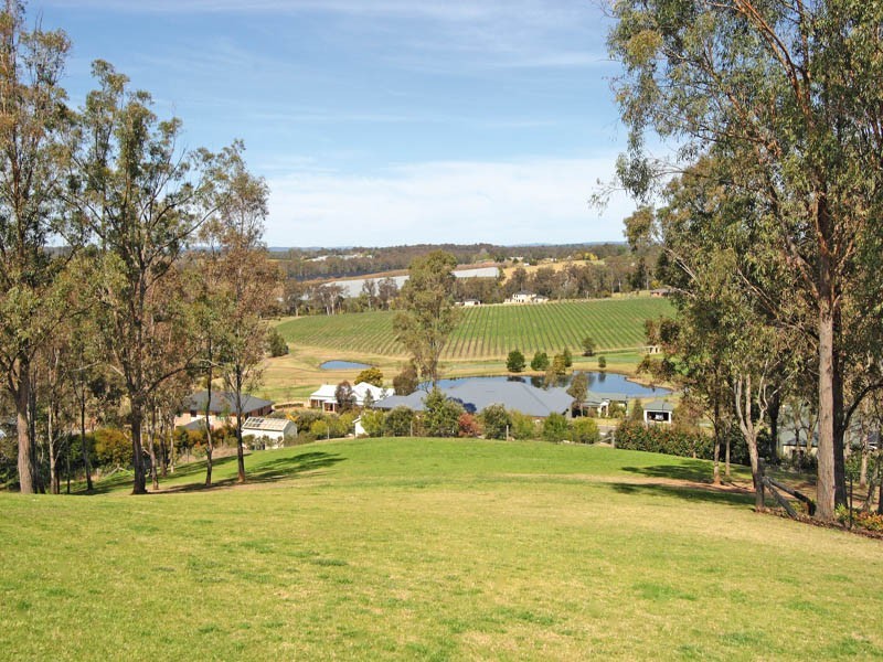 51 The Grange, Picton NSW 2571