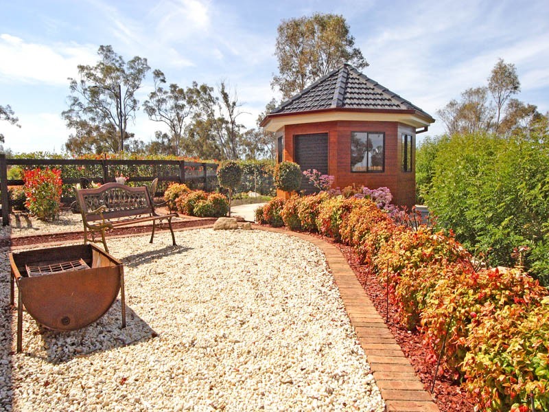 51 The Grange, Picton NSW 2571