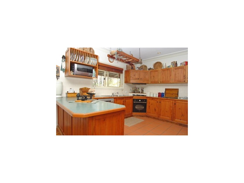 19 Mitchell Place, Douglas Park NSW 2569