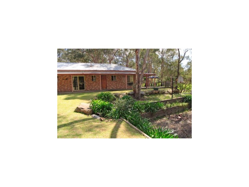 19 Mitchell Place, Douglas Park NSW 2569