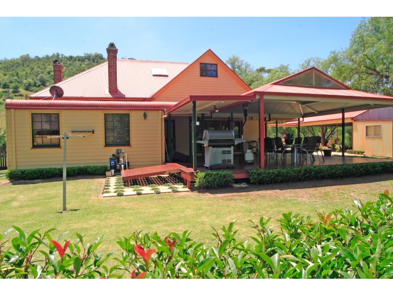 1545 Remembrance Drive, Razorback NSW 2571