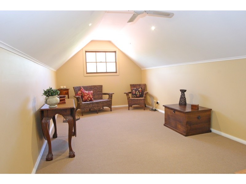 1545 Remembrance Drive, Razorback NSW 2571