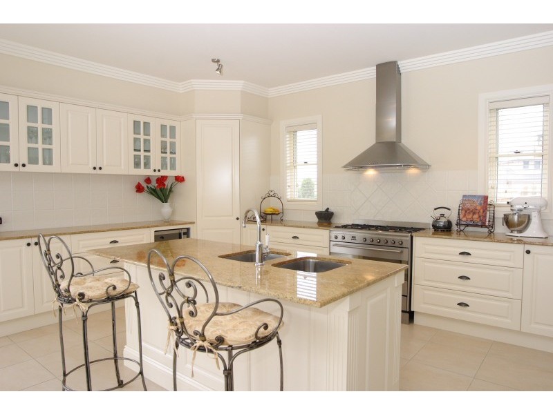 119 Macarthur Circuit, Camden Park NSW 2570