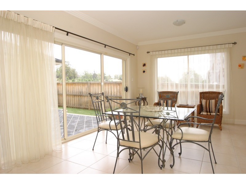 119 Macarthur Circuit, Camden Park NSW 2570