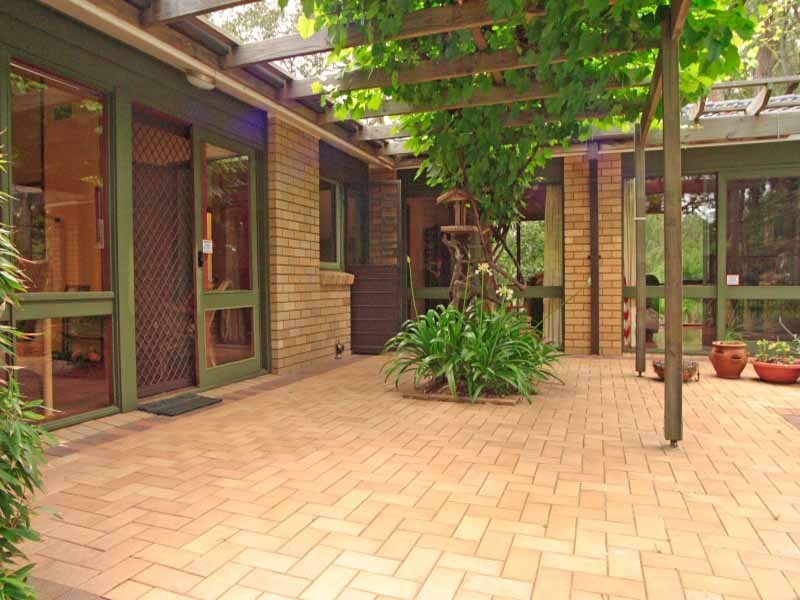 175 Georges River Road, Kentlyn NSW 2560