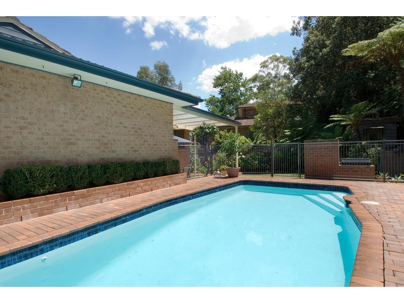 18 Borgnis Street, Davidson NSW 2085