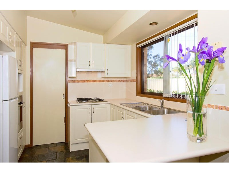 11 Scarsborough Crescent, Bligh Park NSW 2756