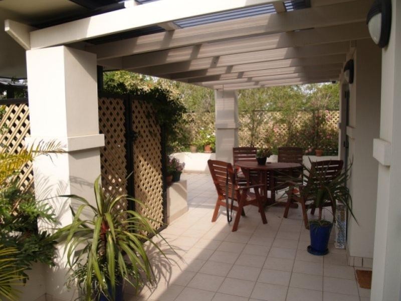 9/182  Powderworks Rd, Elanora Heights NSW 2101