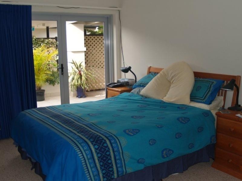 9/182  Powderworks Rd, Elanora Heights NSW 2101