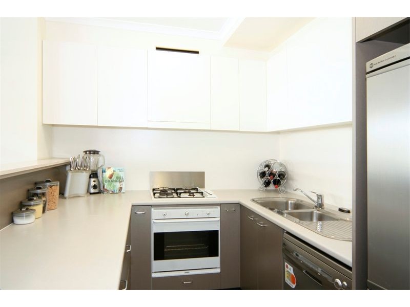 C411/8 Crescent Street, Surry Hills NSW 2010